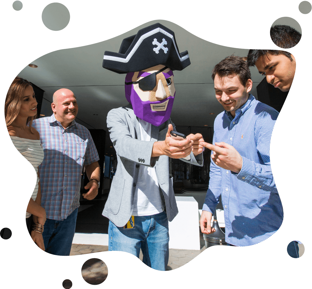 What Does MessApps Do?